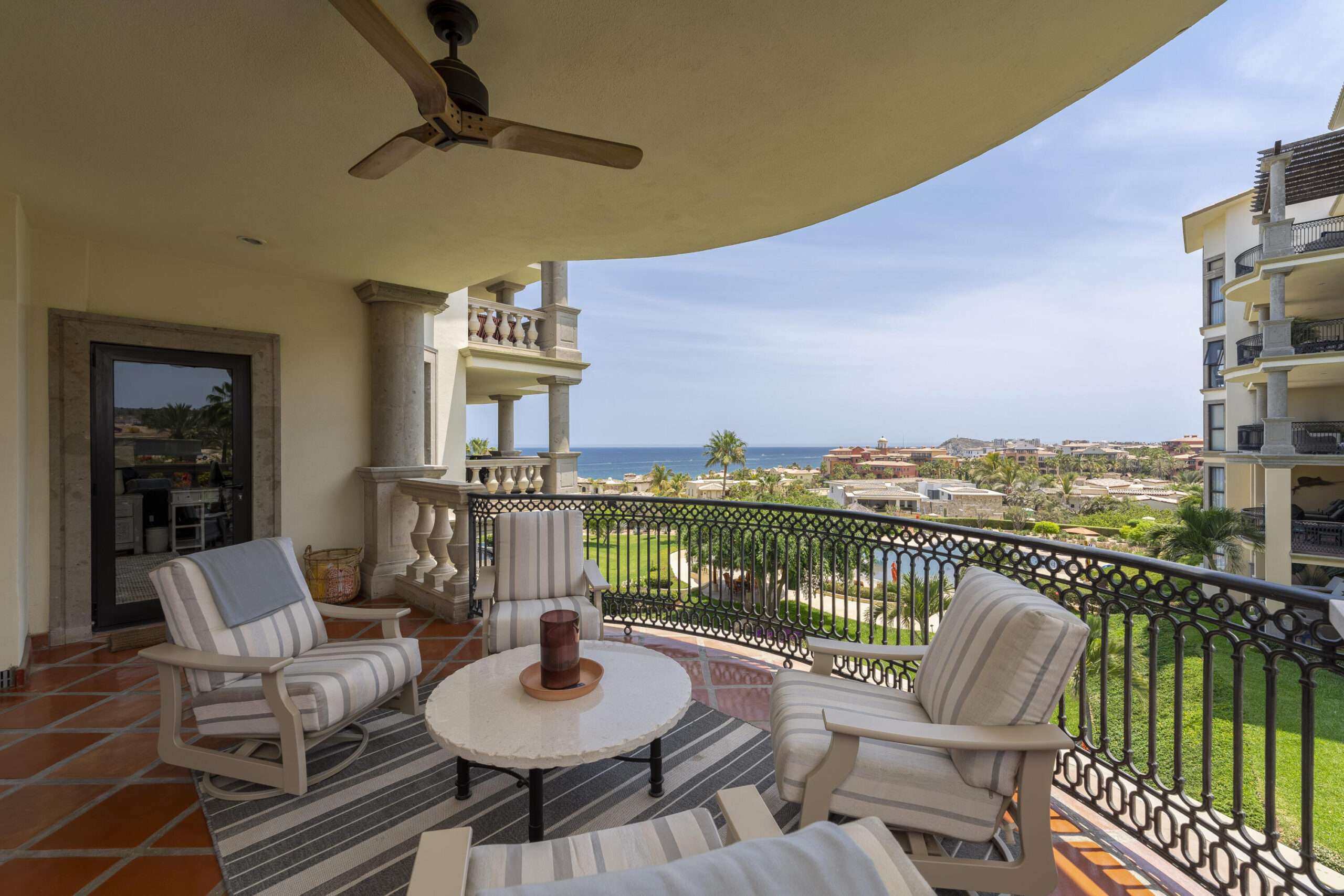 Cabo del Sol Puerta Del Sol-Cdsol Situated in Puerta del Sol, this beautiful 2-bedroom ocean for sale